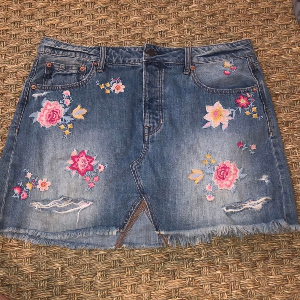 AE embroidered denim skirt